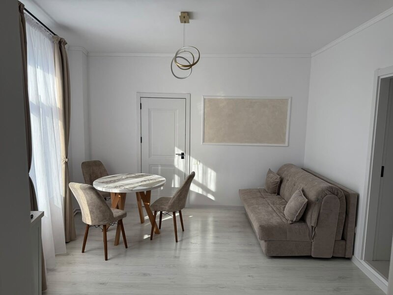 Eminescu- Mosilor Inchiriere Apartament cu 3 camere